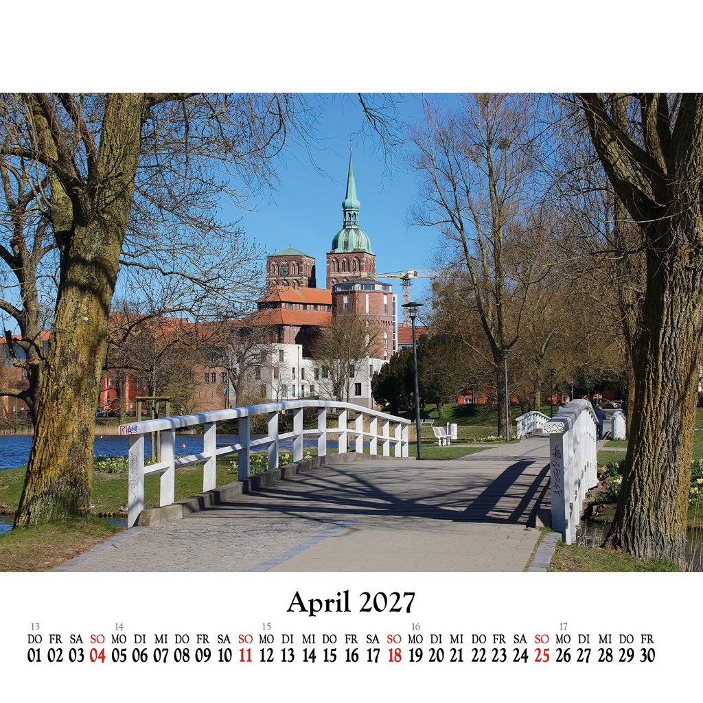 Die Weißen Brücken mit der Nikolaikirche im Hintergrund